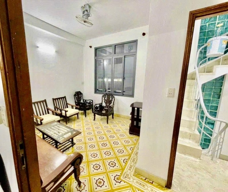 BÁN NHÀ PHÚ NHUẬN HXH 80M2 5 TẦNG NGANG 6M SÁT MT TRƯƠNG QUỐC DUNG 10.9 TỶ. - Ảnh 2